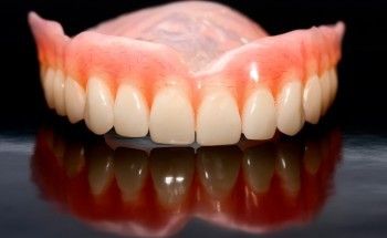 Vollständiger herausnehmbarer Zahnersatz фото 1